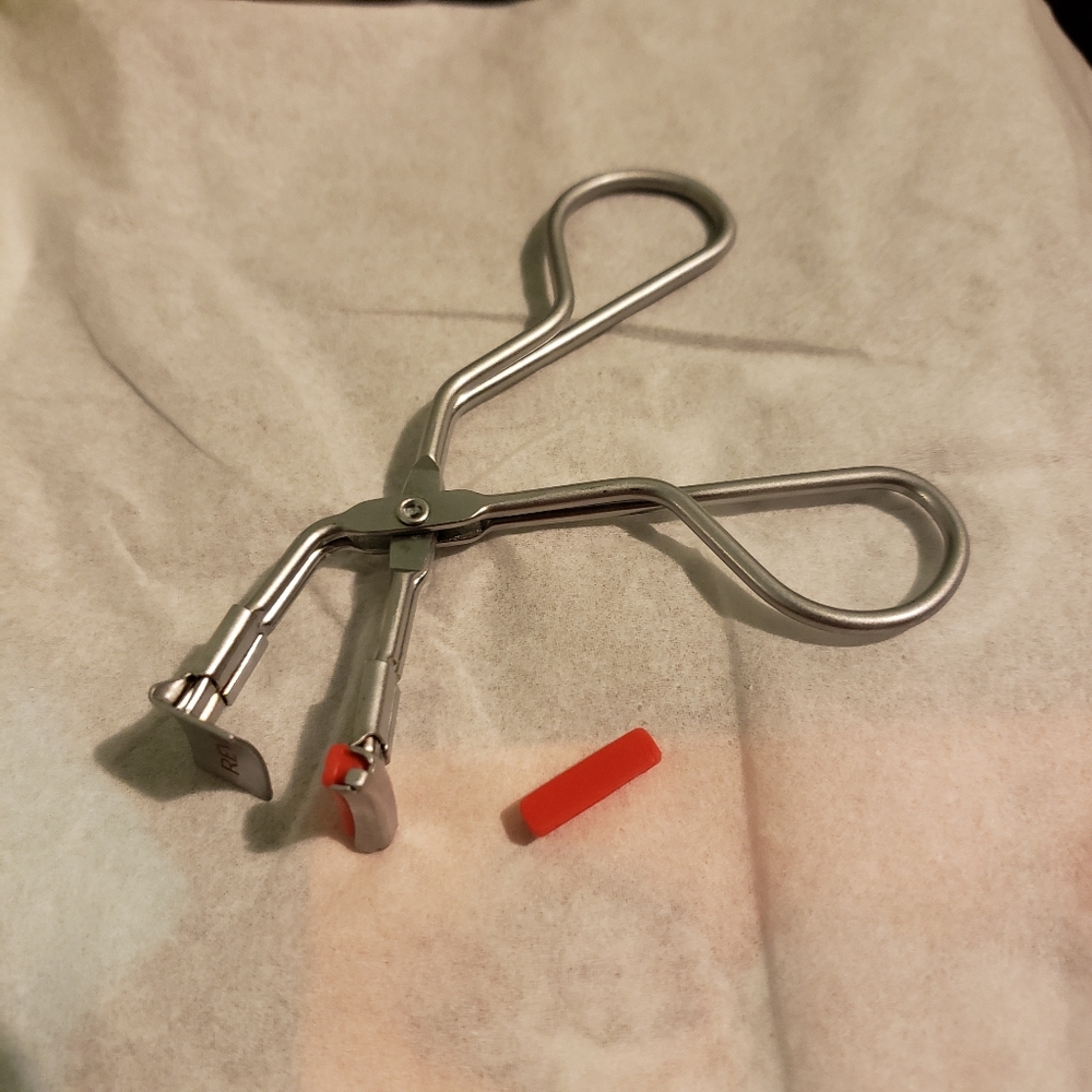 Revlon eyelash curler